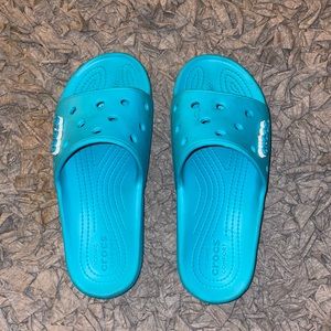 Croc slides